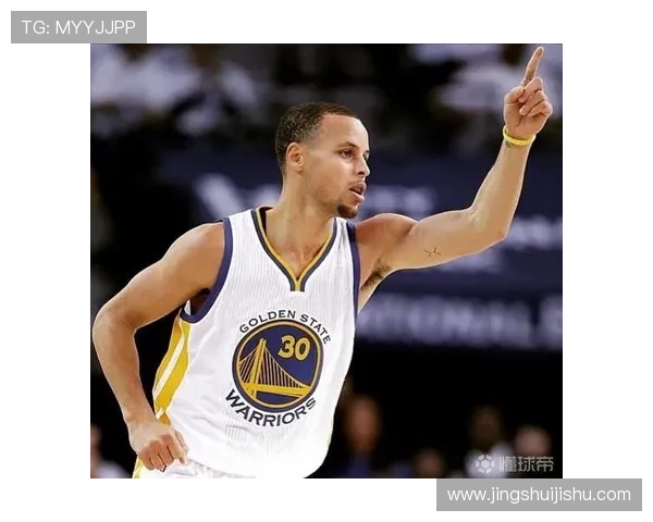 库里达成26000分里程碑