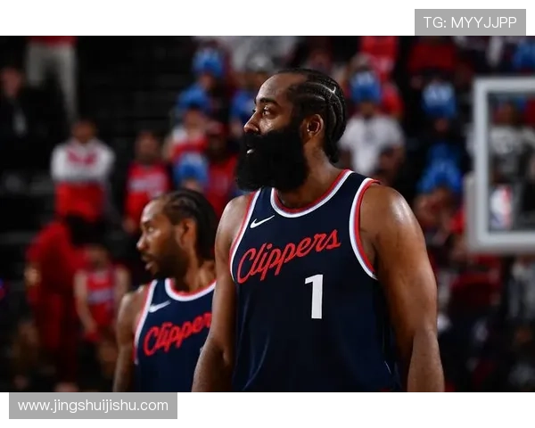 美记曝哈登放风离队快船震惊